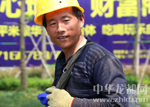 致敬！“五一”堅(jiān)守崗位的“最美勞動者”